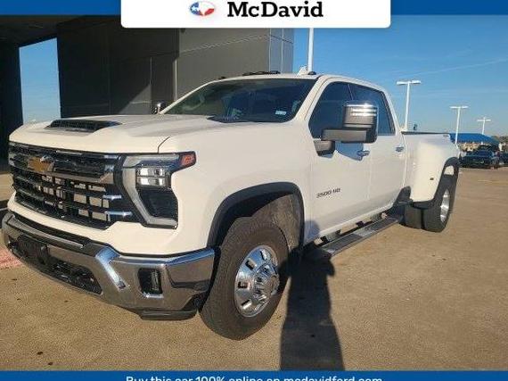 CHEVROLET SILVERADO HD 2024 1GC4YUEY3RF110311 image